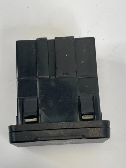 2007-2012 DODGE CALIBER REAR POWER INVERTER 150W OUTLET CONNECTOR ASSY OEM