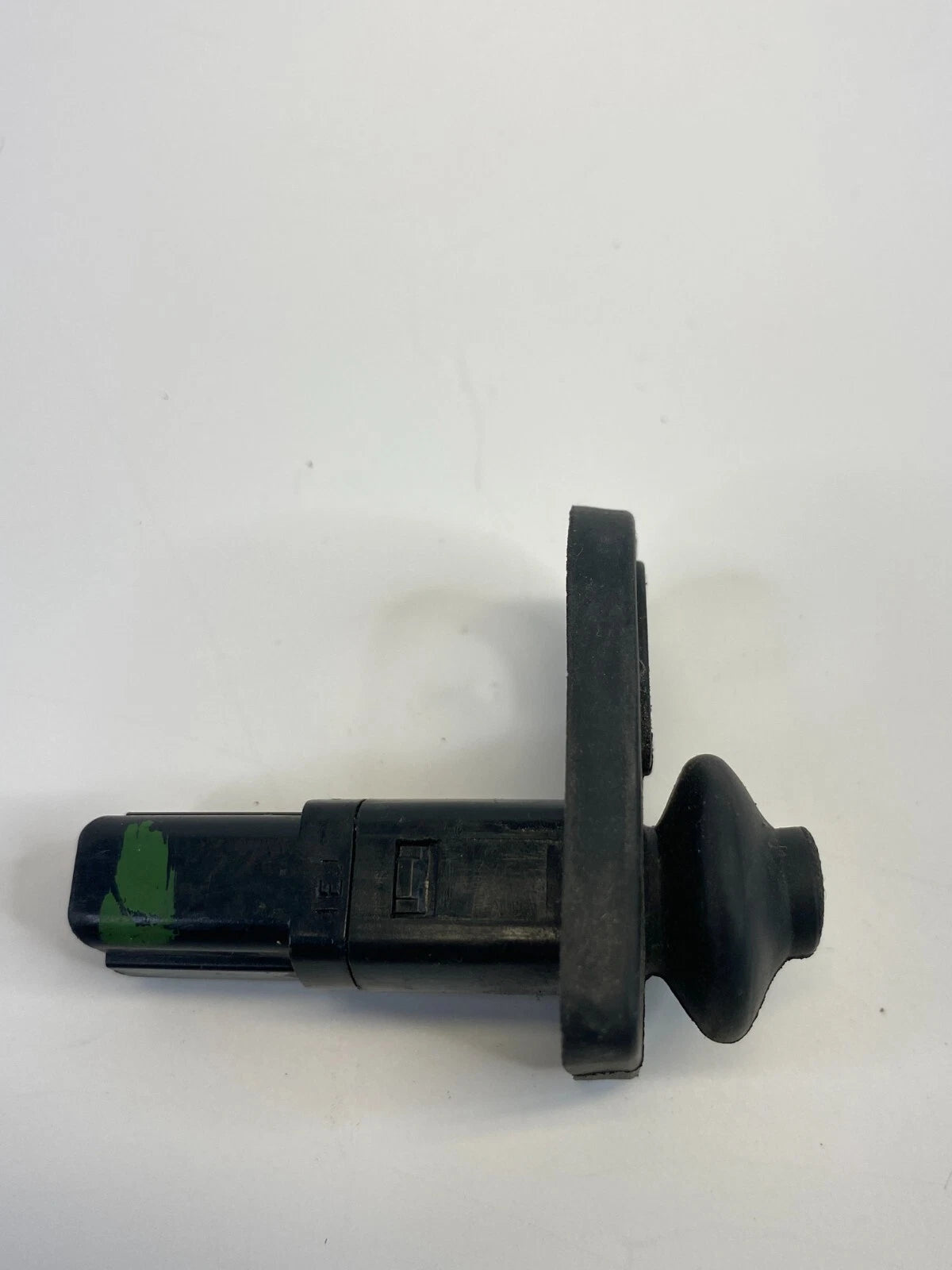 2007-2020 HYUNDAI ELANTRA FRONT LEFT DOOR JAMB AJAR SENSOR SWITCH OEM FACTORY