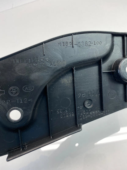2003-2006 INFINITI G35 FRONT RIGHT DOOR TWEETER W/ COVER BEZEL TRIM M1895362-300