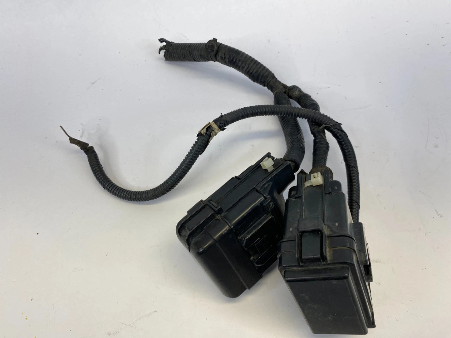 1999-2004 HONDA ODYSSEY UNDER HOOD AUXILIARY SMALL FUSE BOX RELAY MODULE OEM