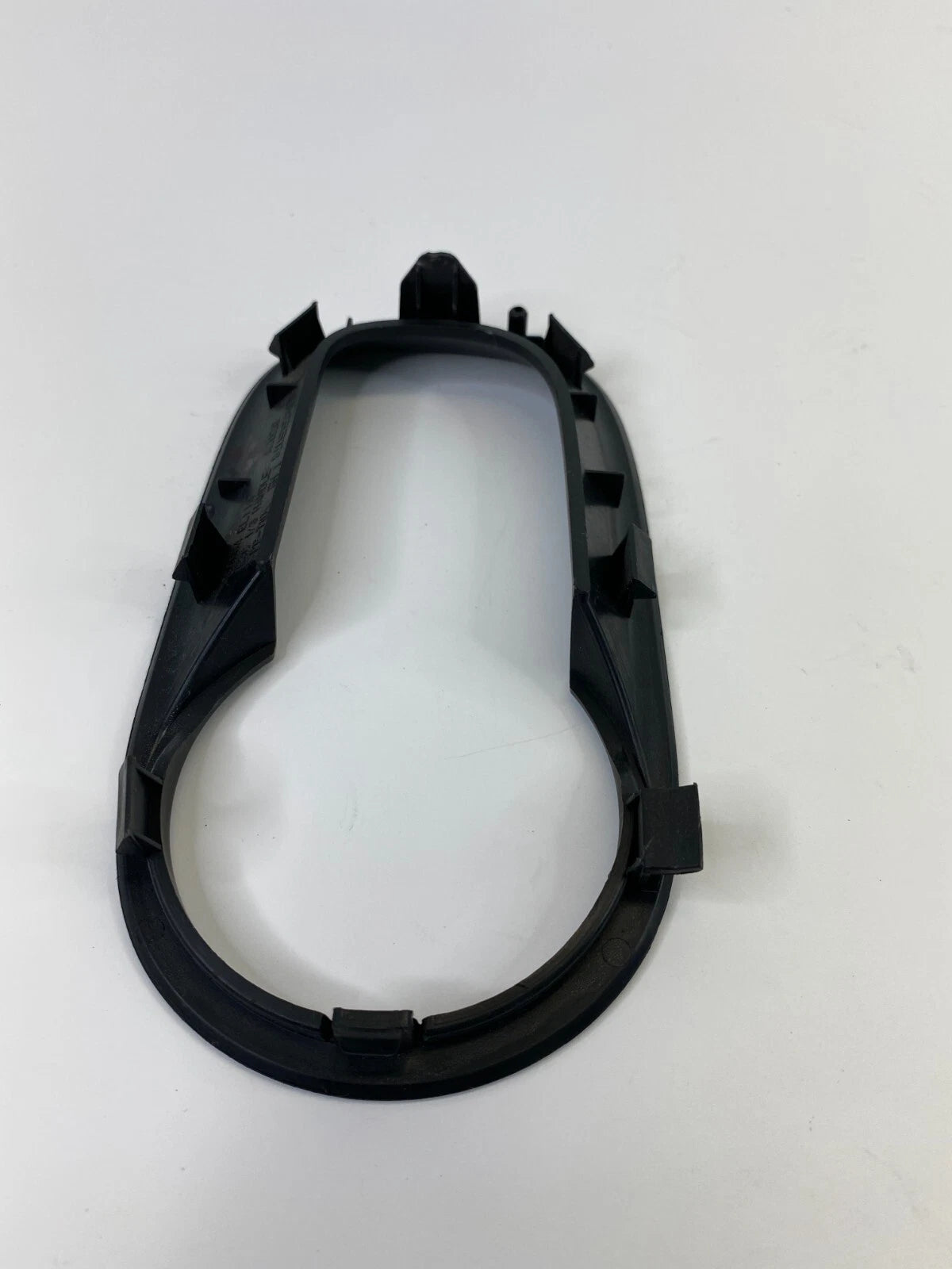 2007-2011 NISSAN VERSA FRONT RIGHT DOOR INNER HANDLE TRIM BEZEL 80684-EL11A OEM