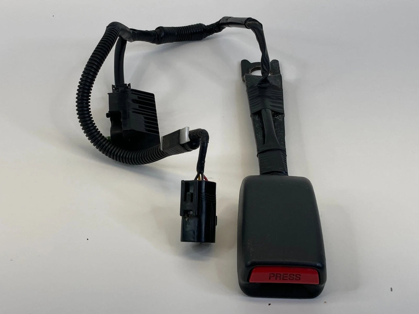 2008-2010 SCION XD FRONT LEFT DRIVER SIDE SEAT BELT BUCKLE ASSEMBLY OEM