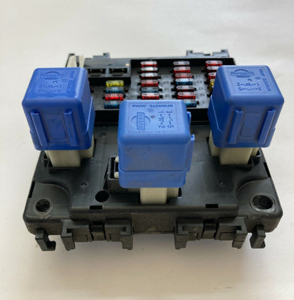 1996-1998 Nissan Pathfinder Dash Interior Fuse Box Junction Block 24350-1W300