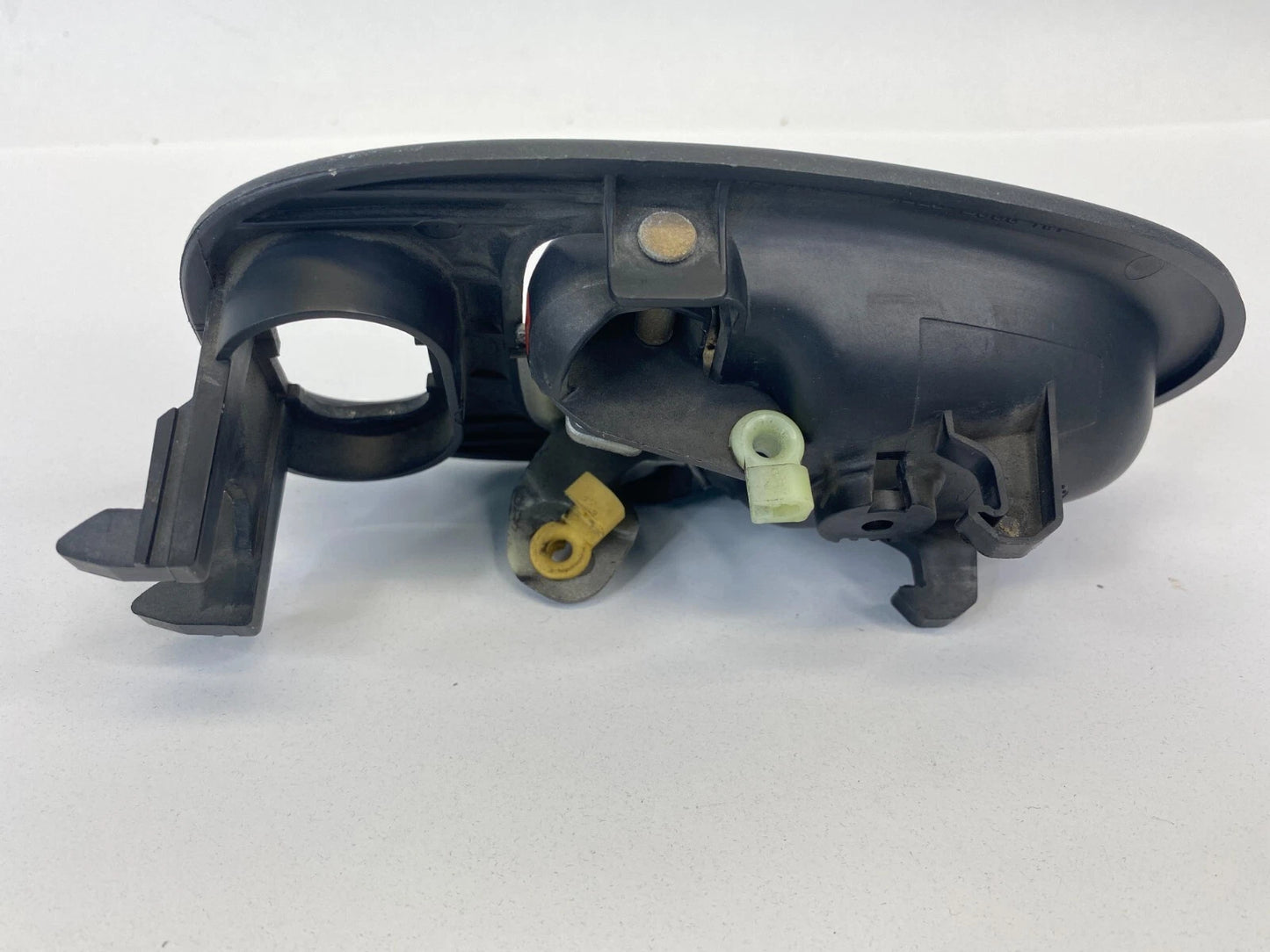 2002-2005 SATURN VUE FRONT RIGHT PASSENGER INNER DOOR HANDLE 22710829 OEM