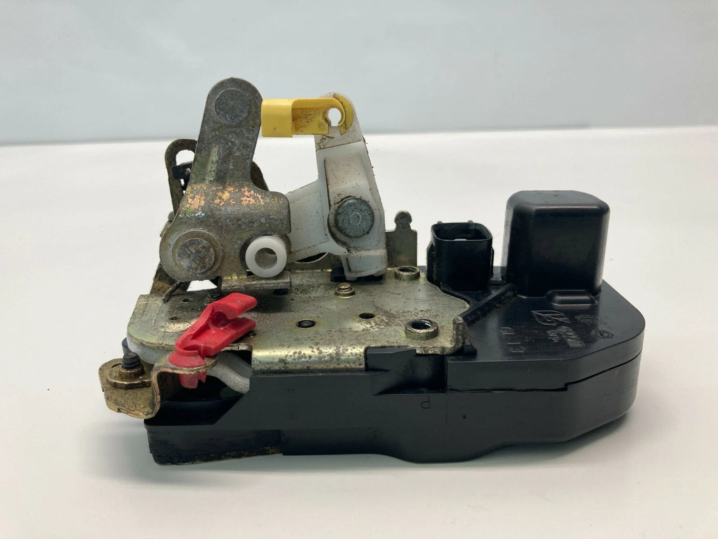 2005-2010 JEEP GRAND CHEROKEE REAR LEFT SIDE DOOR LOCK LATCH ACTUATOR RR LH OEM