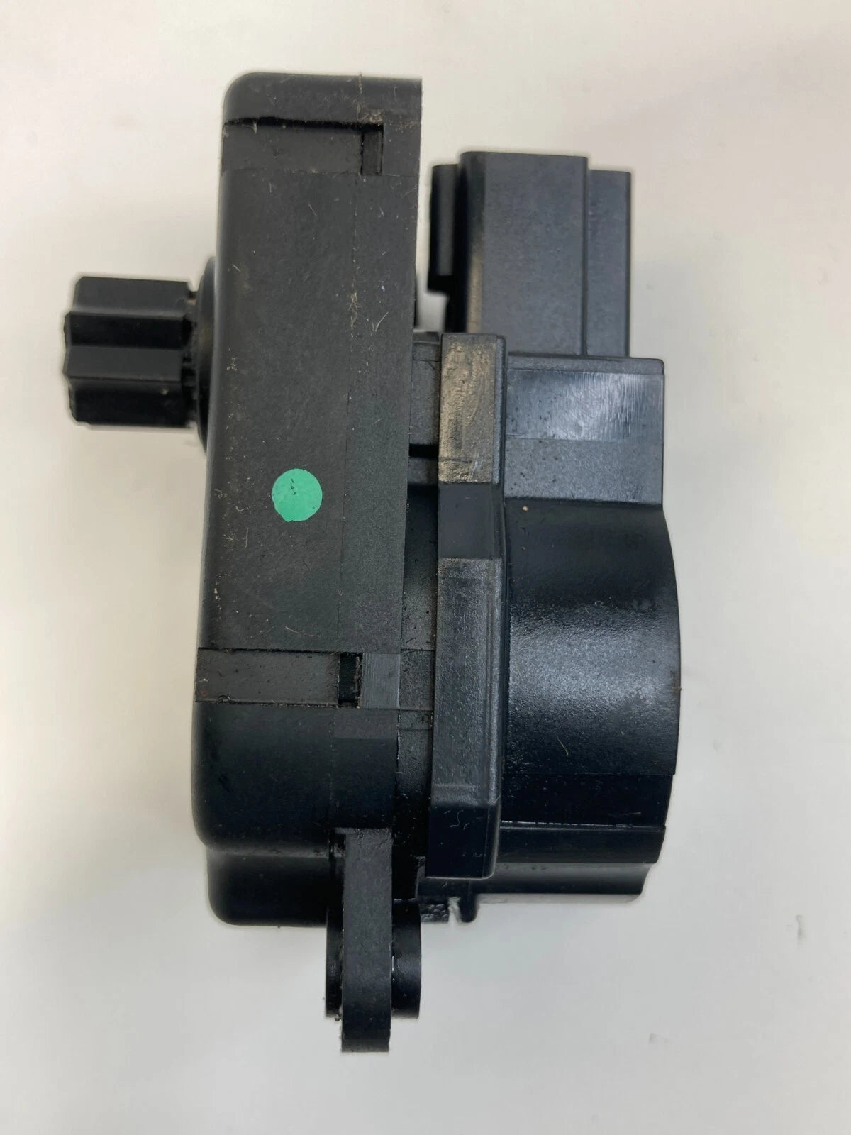 2012-2018 FORD FOCUS HVAC AIR HEATER FLAP ACTUATOR MOTOR AV6N-19E616-AA OEM