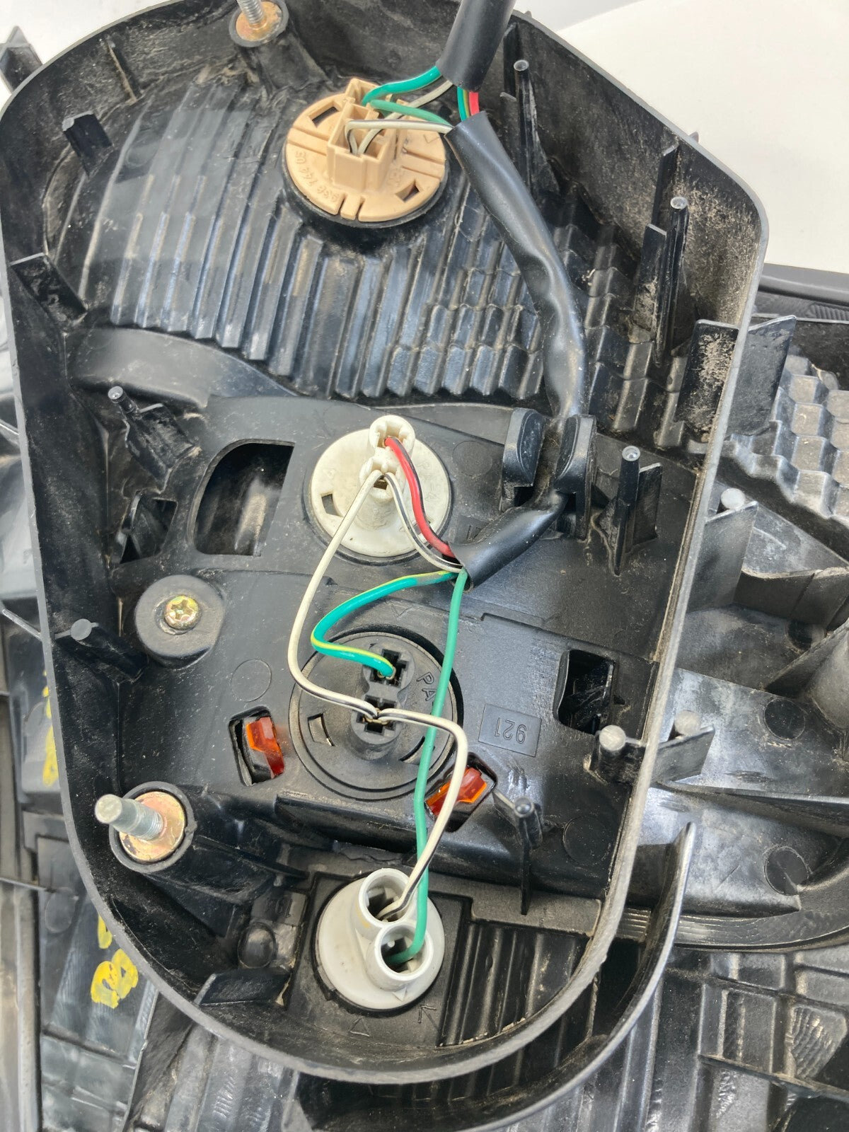 2002 2003 2004 Toyota Camry Rear Right Side Taillight Taillamp OEM