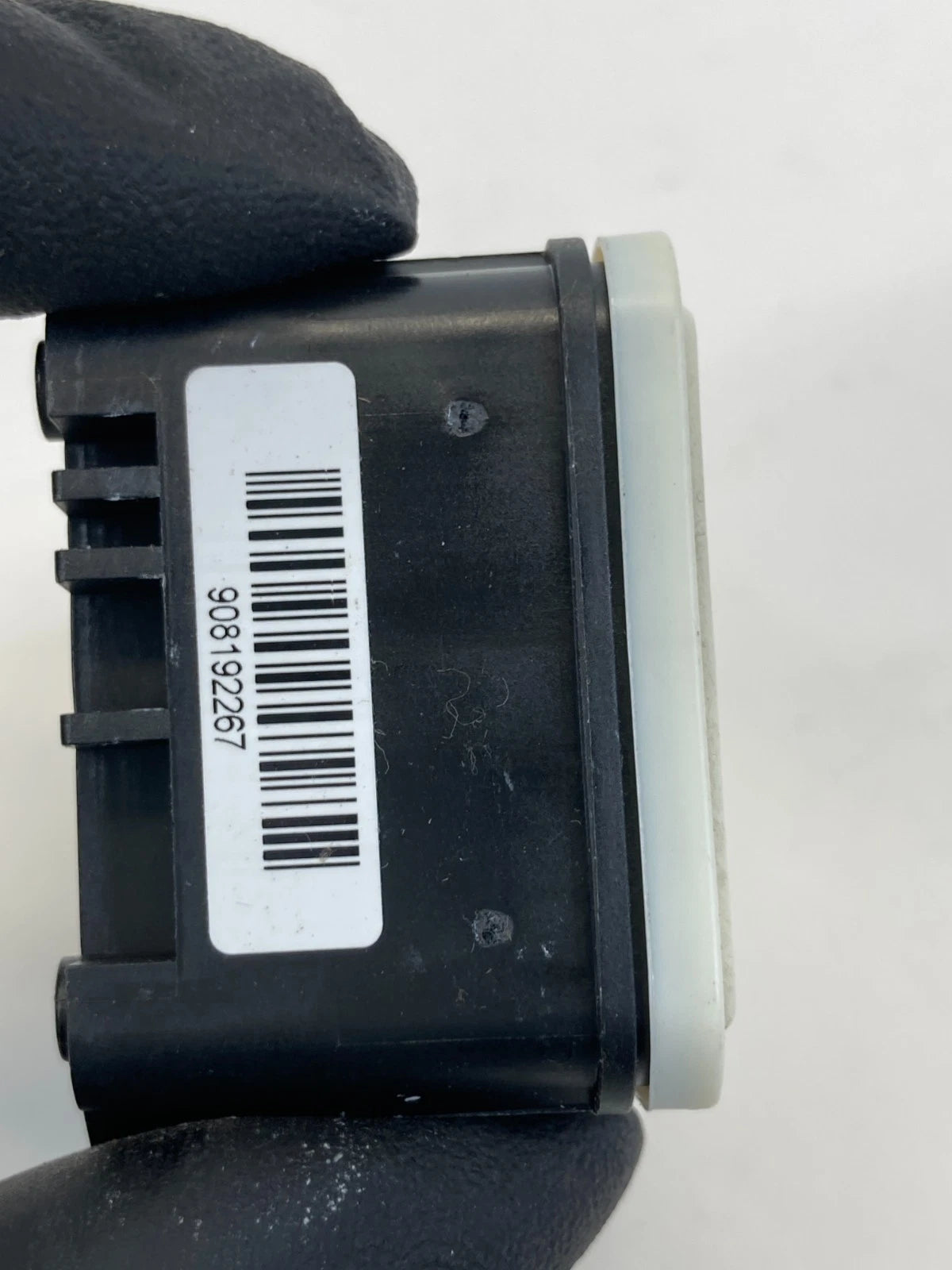2008-2014 HYUNDAI SONATA 2.4L SUSPENSION YAW RATE SENSOR MODULE 95690-3K500