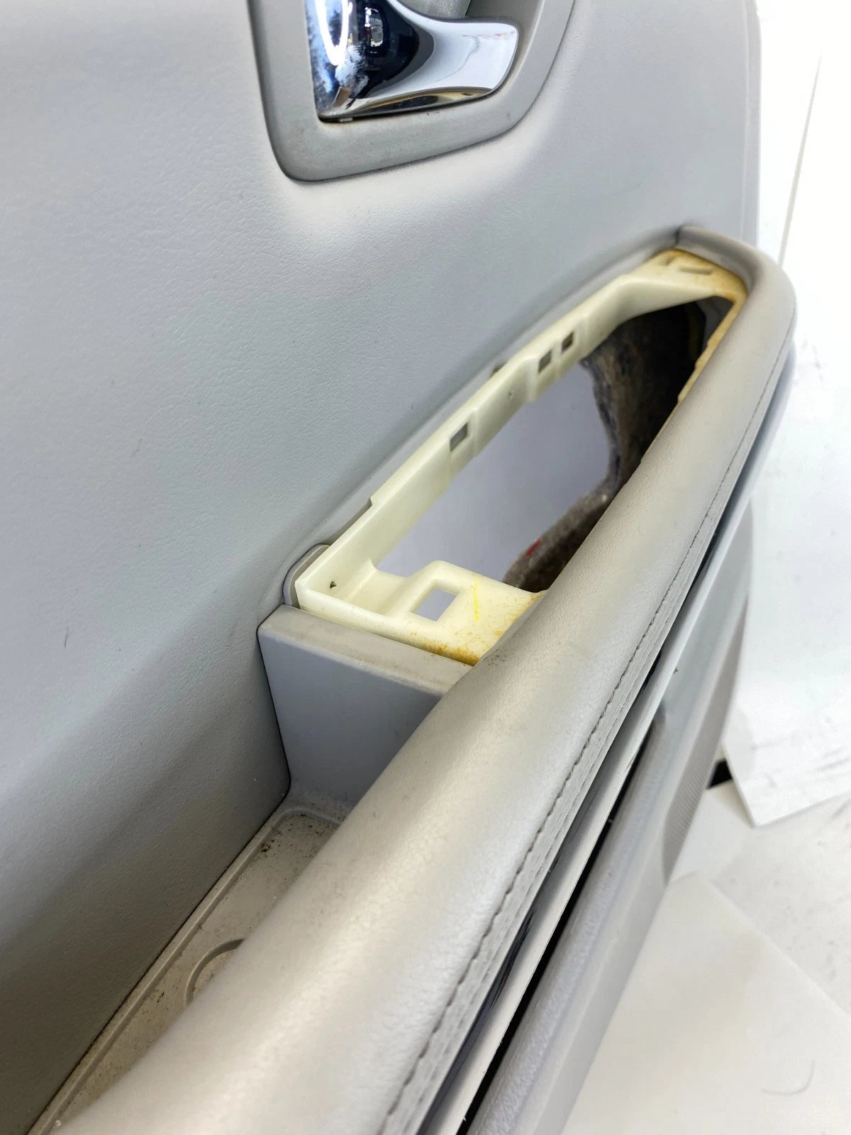 2007-2009 LEXUS RX350 REAR LEFT BACK DOOR INTERIOR PANEL BEZEL TRIM OEM