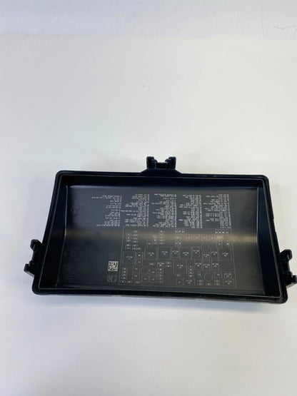 2011-2014 CHEVROLET CRUZE 1.4L ENGINE FUSE BOX RELAY COVER CAP 812461952 OEM