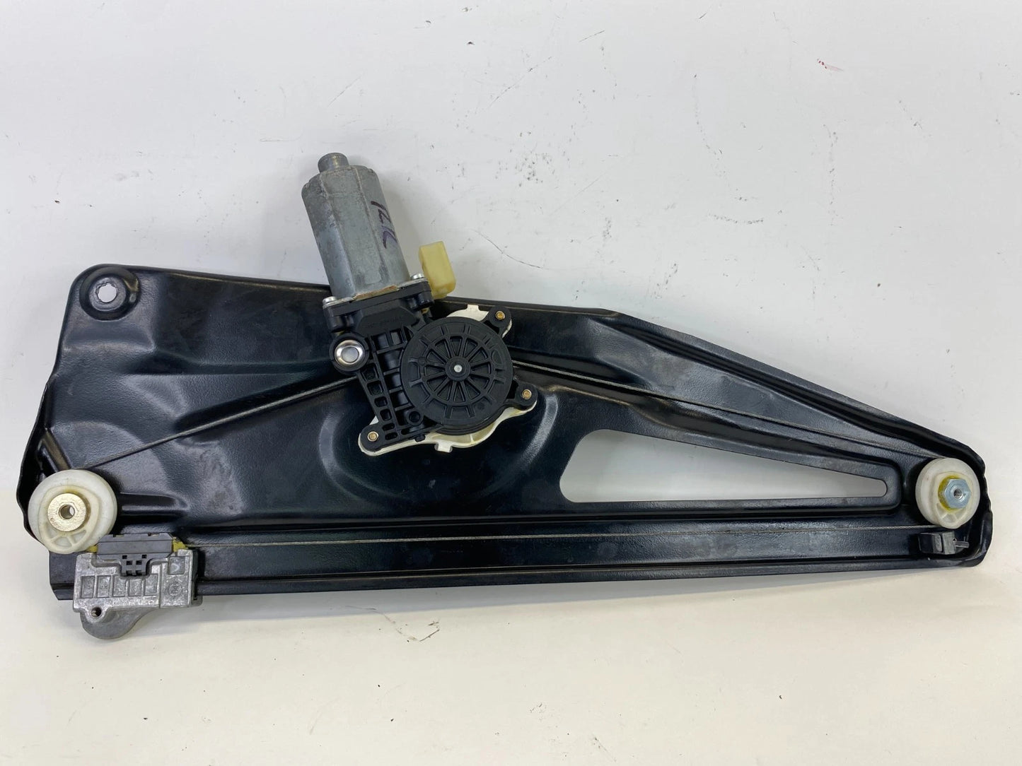 2003-2009 RANGE ROVER REAR RIGHT RR POWER WINDOW REGULATOR MOTOR CVH000041 OEM