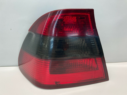 2001 BMW 325i 325xi Sedan Left Driver Tail Light Outer Taillight Lamp RSD200311C