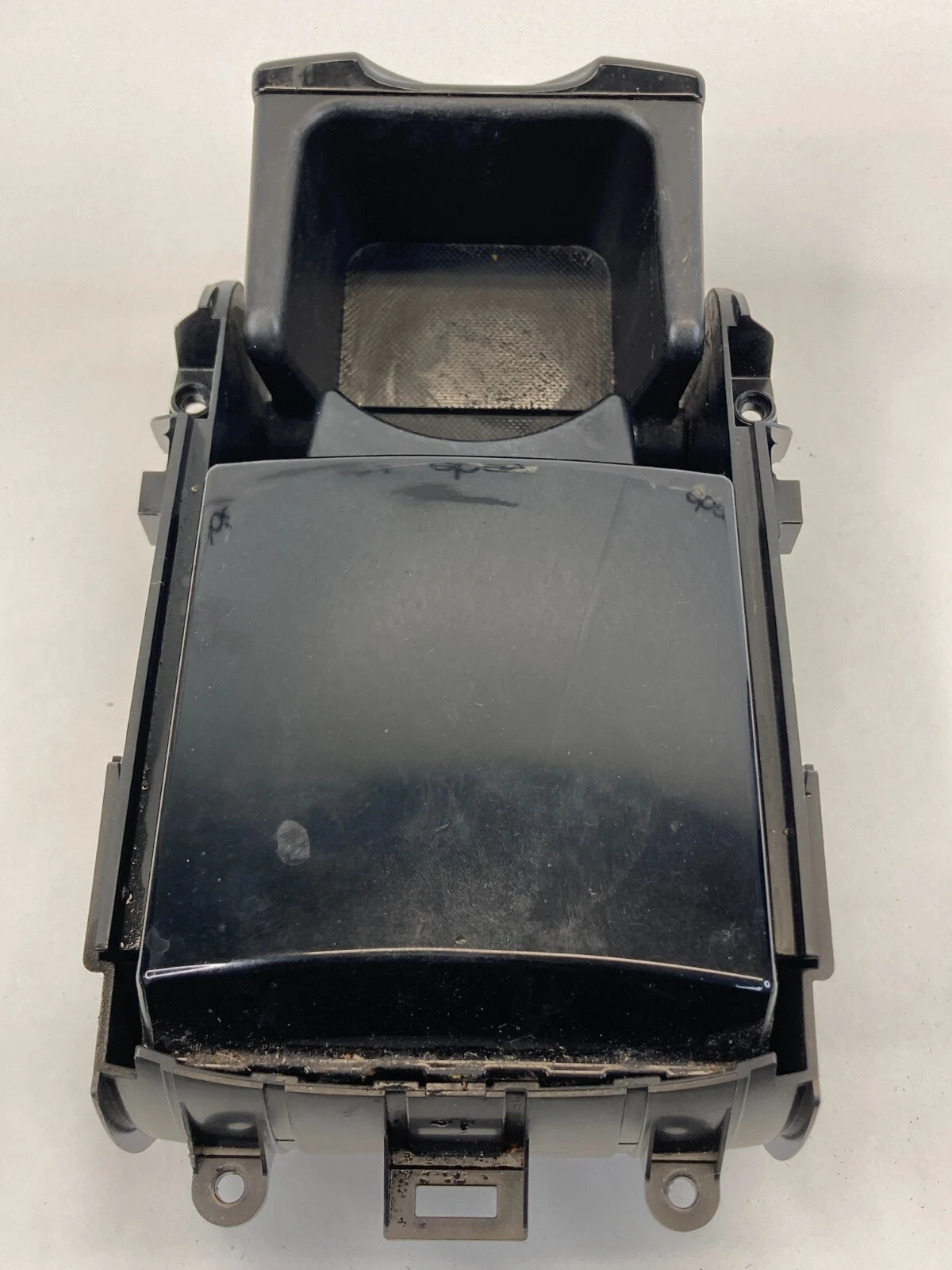 2004-2009 TOYOTA PRIUS FRONT CENTER CONSOLE CUP HOLDER CUPHOLDER 1A8C1-009G OEM