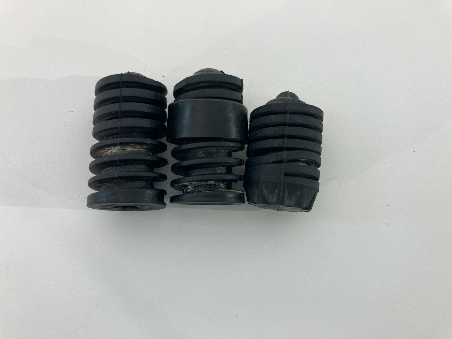 2004 2005 BMW 545I FRONT HOOD ADJUSTMENT RUBBER BUMPER STOP SET OEM