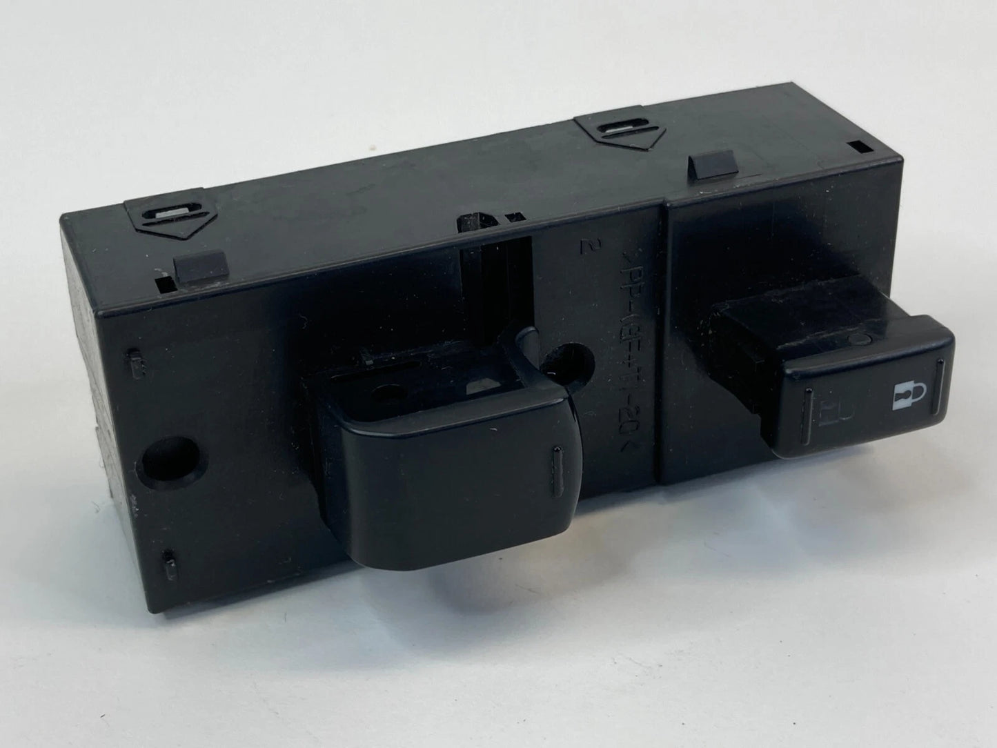 08-13 NISSAN ROGUE FRONT RIGHT SIDE DOOR POWER WINDOW & LOCK CONTROL SWITCH OEM