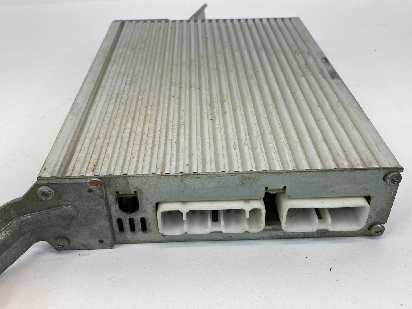 98 99 TOYOTA CAMRY FACTORY RADIO POWER AMPLIFIER MODULE UNIT 86280-AA021 OEM