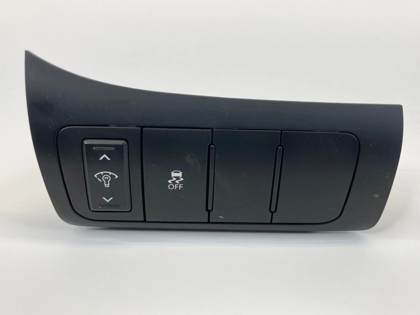 2014-2016 KIA OPTIMA DASH DIMMER LIGHT TRACTION CONTROL SWITCH 93300-4C600VA OEM