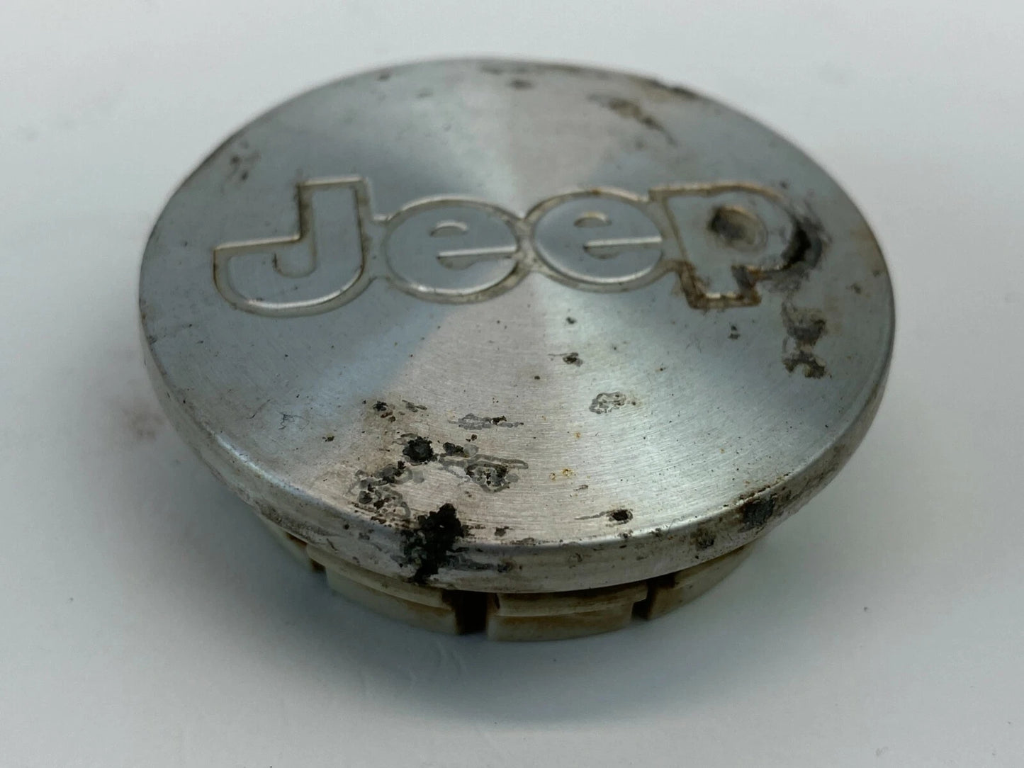 2002-2007 JEEP LIBERTY 03-06 WRANGLER RIM WHEEL HUBCAP CENTER CAP 52059522AB OEM