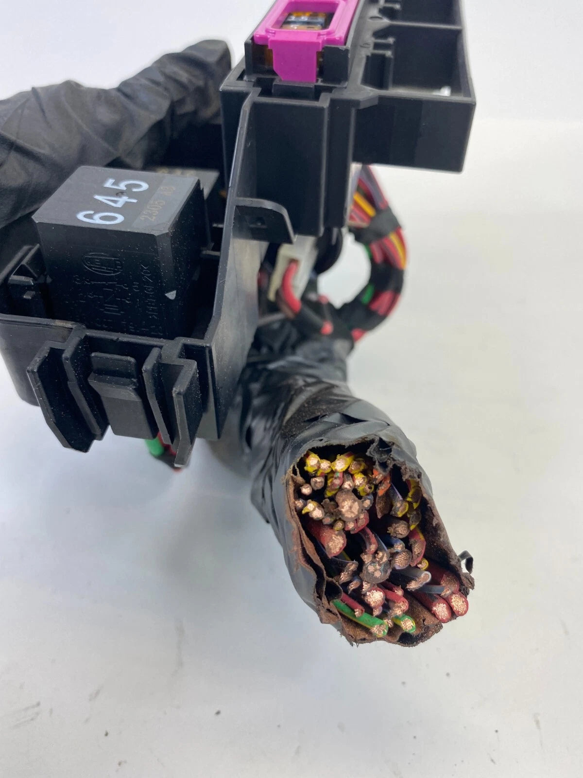 2013-2016 AUDI A4 QUATTRO 2.0L AT INTERIOR FUSE BOX FUSEBOX RELAY MODULE OEM