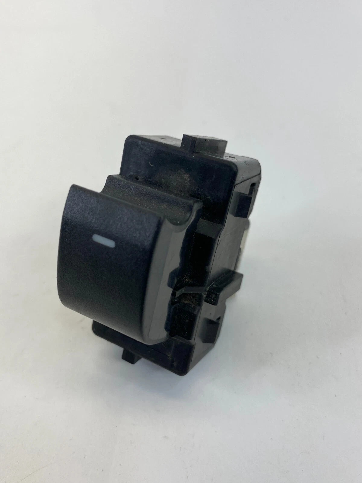 2008-2012 FORD ESCAPE REAR LEFT SIDE DOOR POWER WINDOW SWITCH 8L8T-14529-ABW