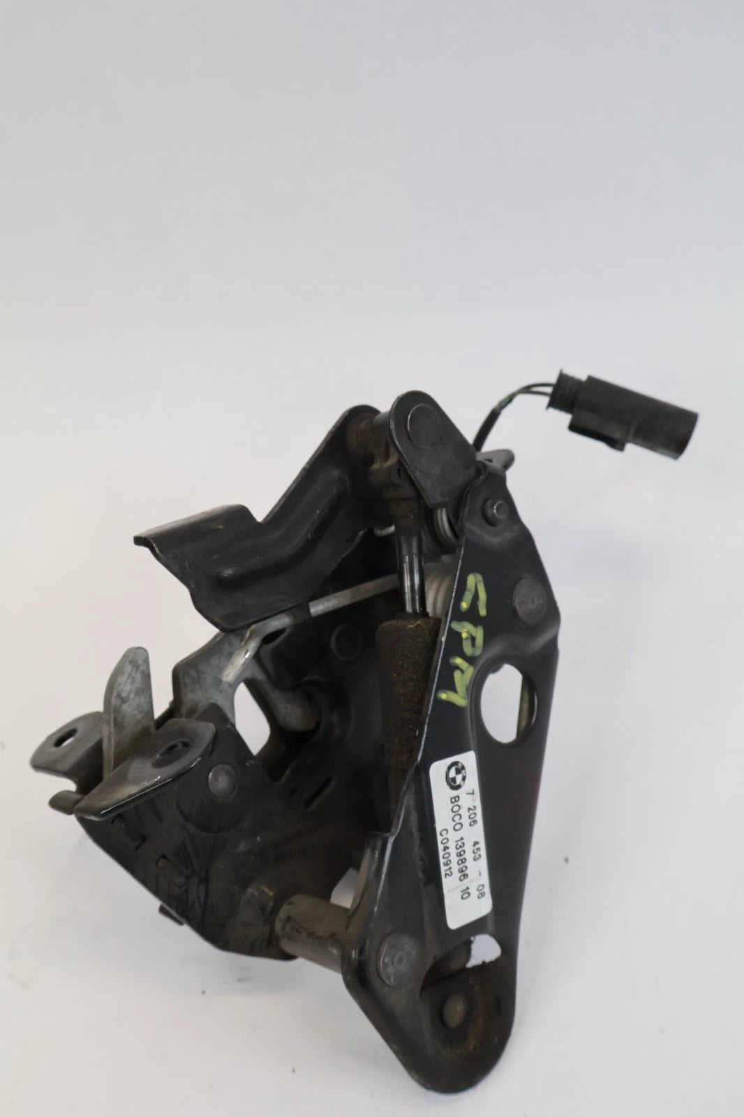 11-16 BMW 528I FR LEFT HOOD LATCH LOCK MECHANISM ACTUATOR STRIKE 7206453 OEM
