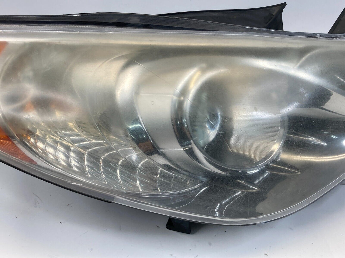 11-14 Hyundai Sonata Front Right Passenger Headlight Headlamp Assembly 92102-3Q