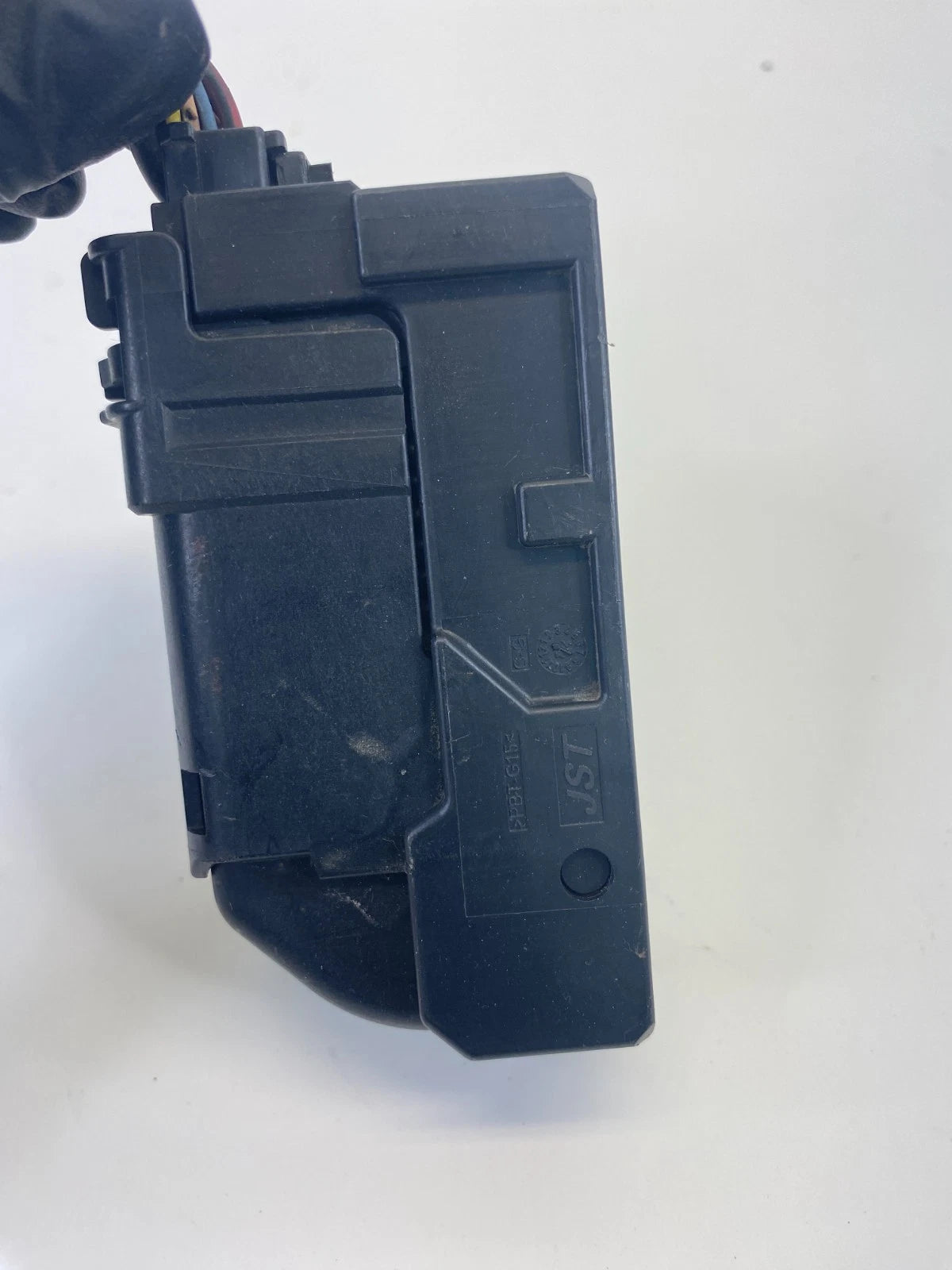 2010-2017 Chevrolet Equinox AT FWD ABS Anti Lock Brake Pump Plug Connector OEM