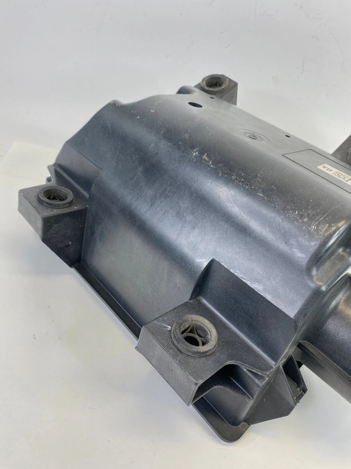 2009-2012 FORD ESCAPE AIR INTAKE LOWER COVER ASSEMBLY OEM FACTORY 9L84-9A622-BF