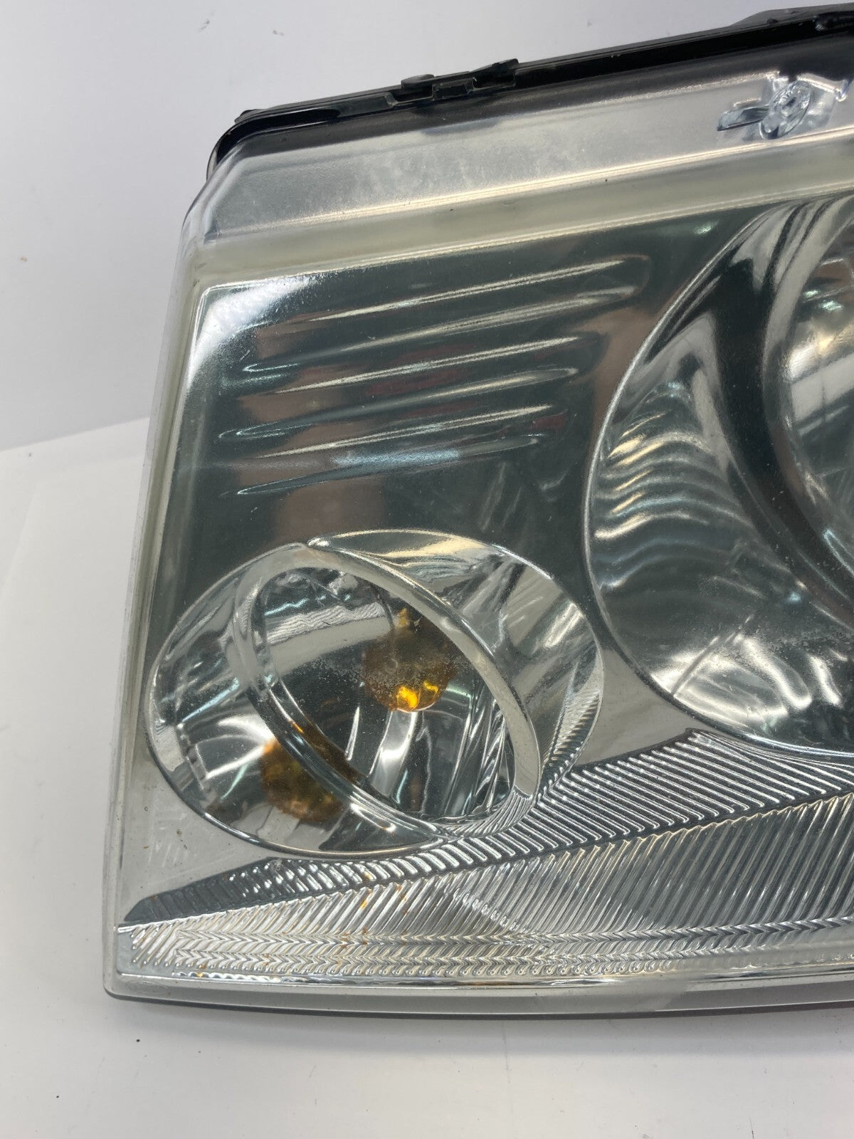 2004-2008 Ford F-150 Left Driver Headlight Light Headlamp Halogen 44ZH-1640D OEM