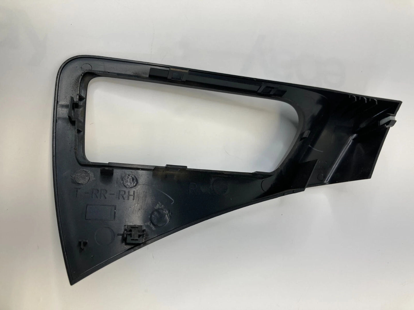 2003-2005 NISSAN MURANO REAR RIGHT SIDE INTERIOR DOOR HANDLE TRIM BEZEL OEM