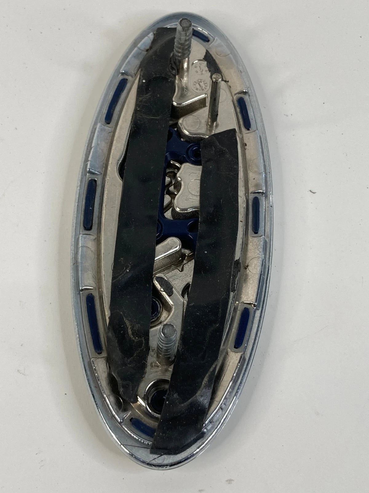 16-19 FORD EXPLORER INTERCEPTOR UTILITY REAR EMBLEM LIFTGATE BLUE BADGE SYMBOL