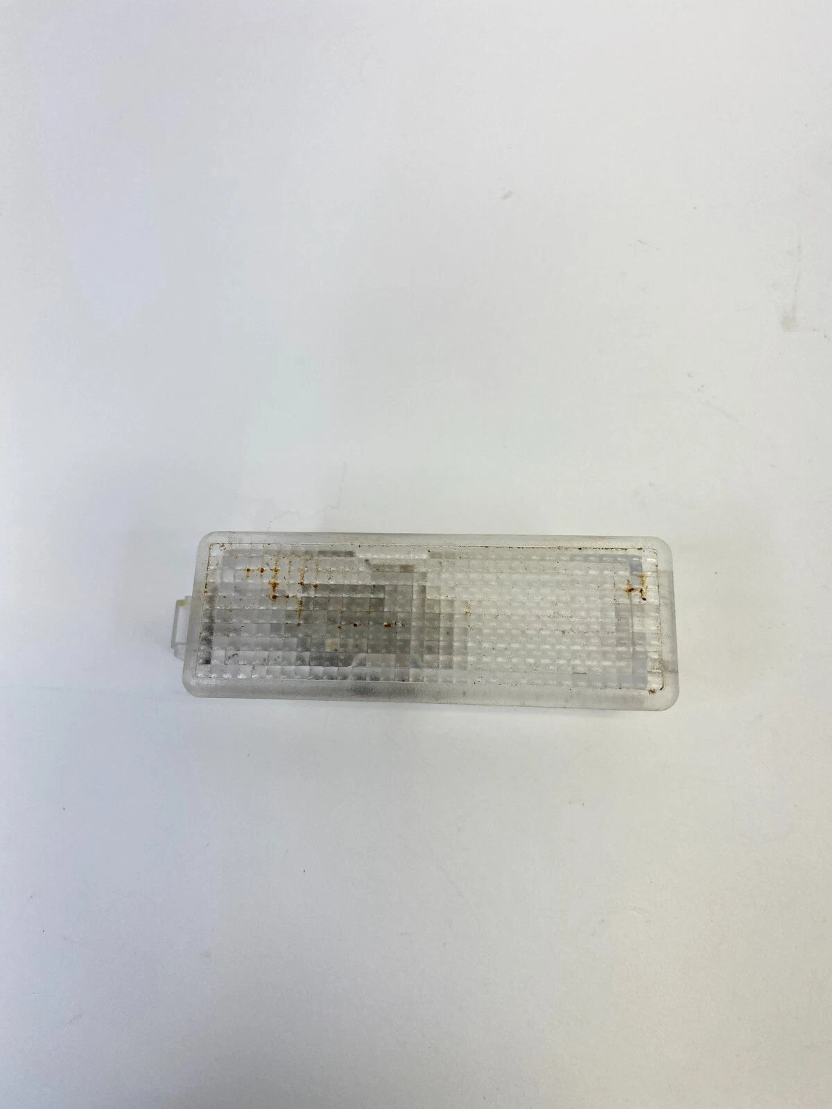 2004-2007 BMW 530I 525I FRONT RIGHT DOOR PANEL COURTESY LIGHT LAMP 6961999 OEM