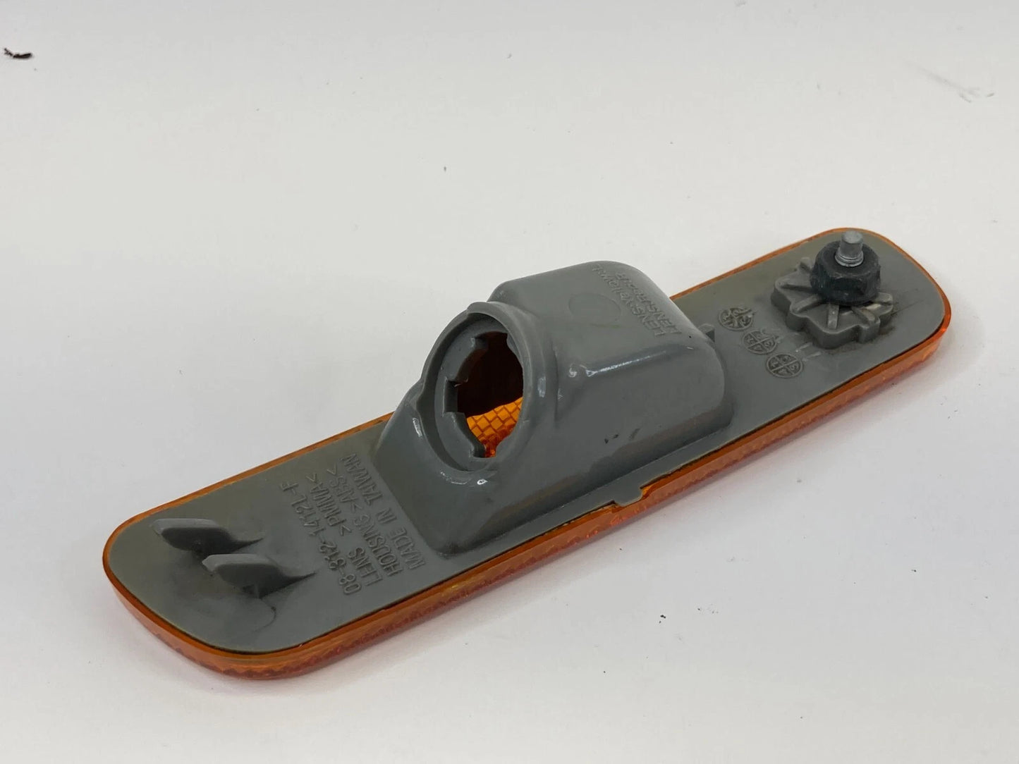 1999 00 01 02 2003 LEXUS RX300 FRONT BUMPER MARKER LIGHT LAMP OEM