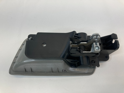 2008-2010 Chrysler Town & Country Van Front Right Interior Door Handle 5020798AC