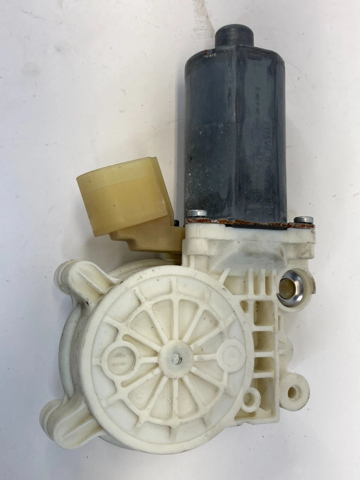 04 05 06 07 BMW 525I FRONT LEFT DRIVER SIDE POWER DOOR WINDOW MOTOR OEM