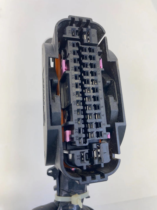 2013-2019 NISSAN SENTRA ABS ANTI LOCK BRAKE PUMP PLUG CONNECTOR 1928405766 OEM