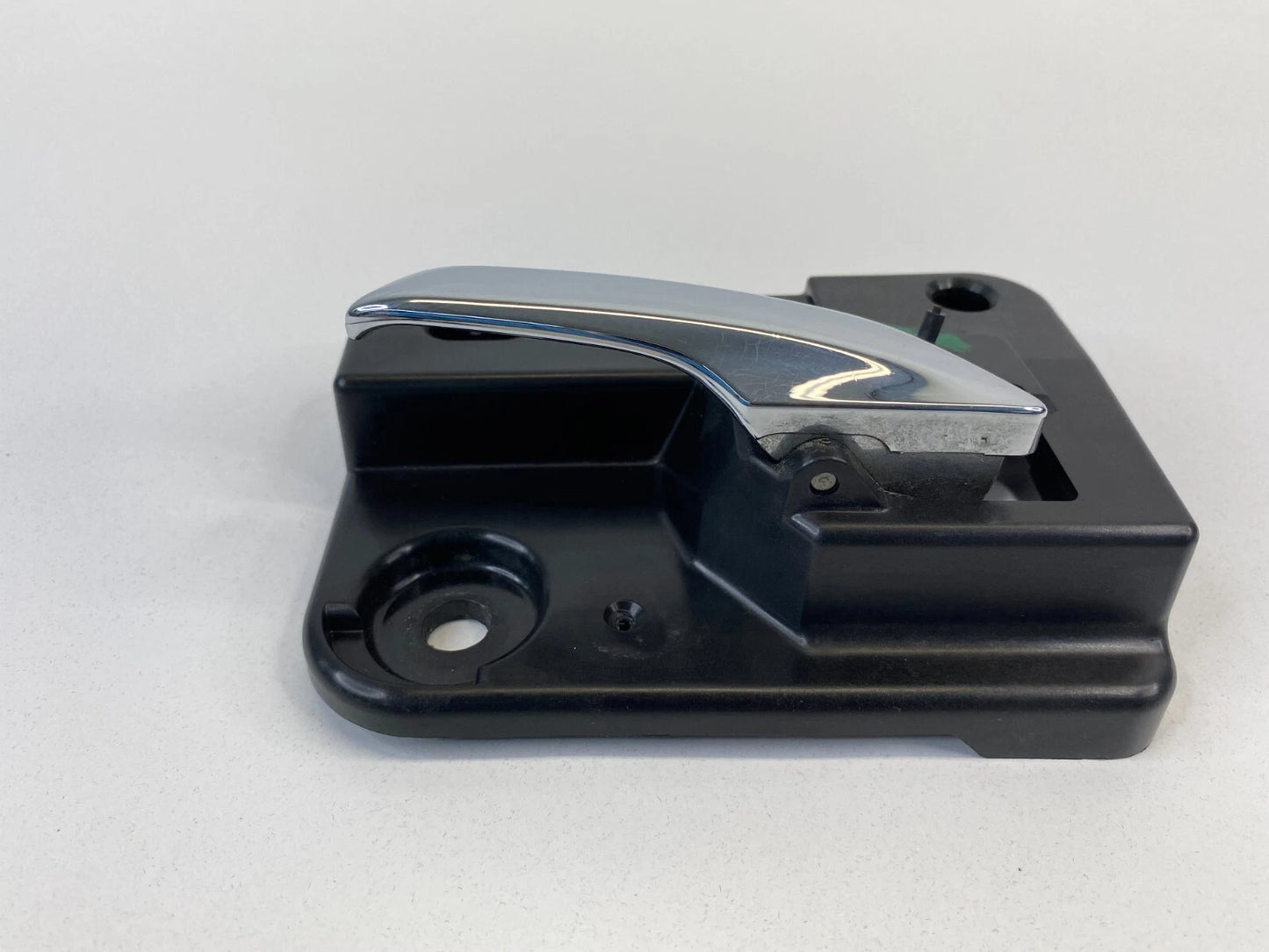 09 10 DODGE JOURNEY FRONT LEFT DRIVER SIDE INTERIOR DOOR HANDLE 996210010 OEM