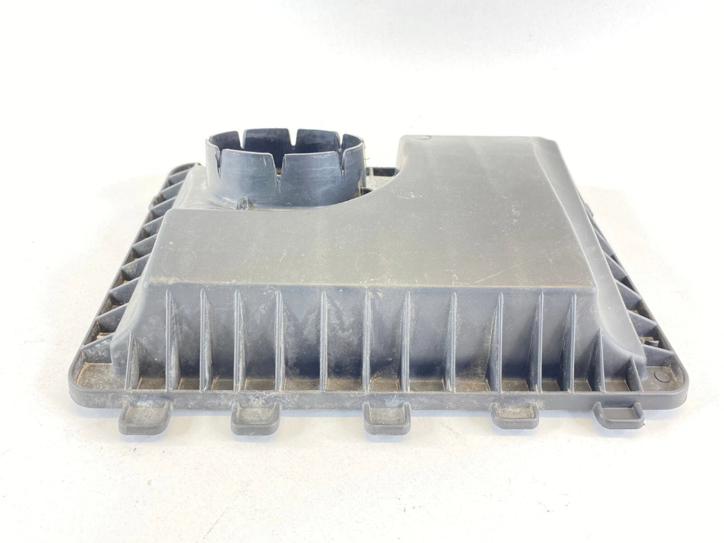 2000-2005 CHEVROLET IMPALA 3.4L AIR INTAKE CLEANER BOX LID COVER 382327 OEM