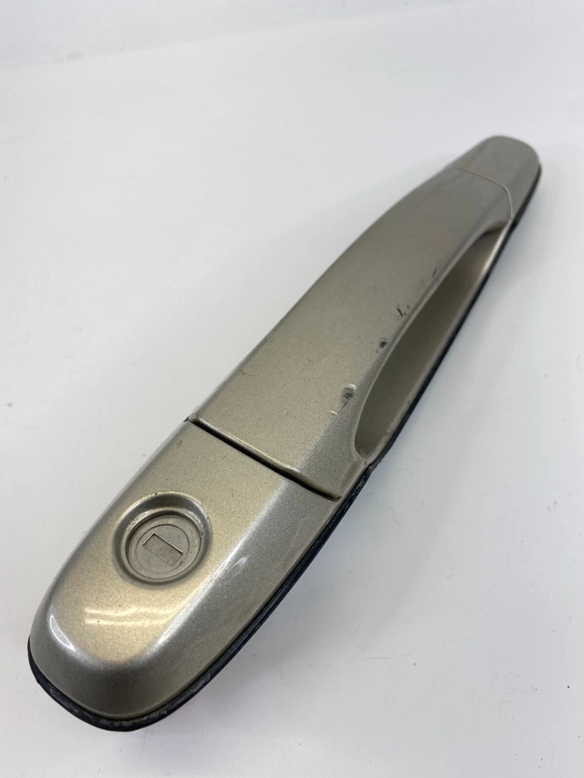 1999-2003 LEXUS RX300 FRONT RIGHT PASSENGER SIDE EXTERIOR OUTER DOOR HANDLE OEM