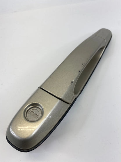 1999-2003 LEXUS RX300 FRONT RIGHT PASSENGER SIDE EXTERIOR OUTER DOOR HANDLE OEM