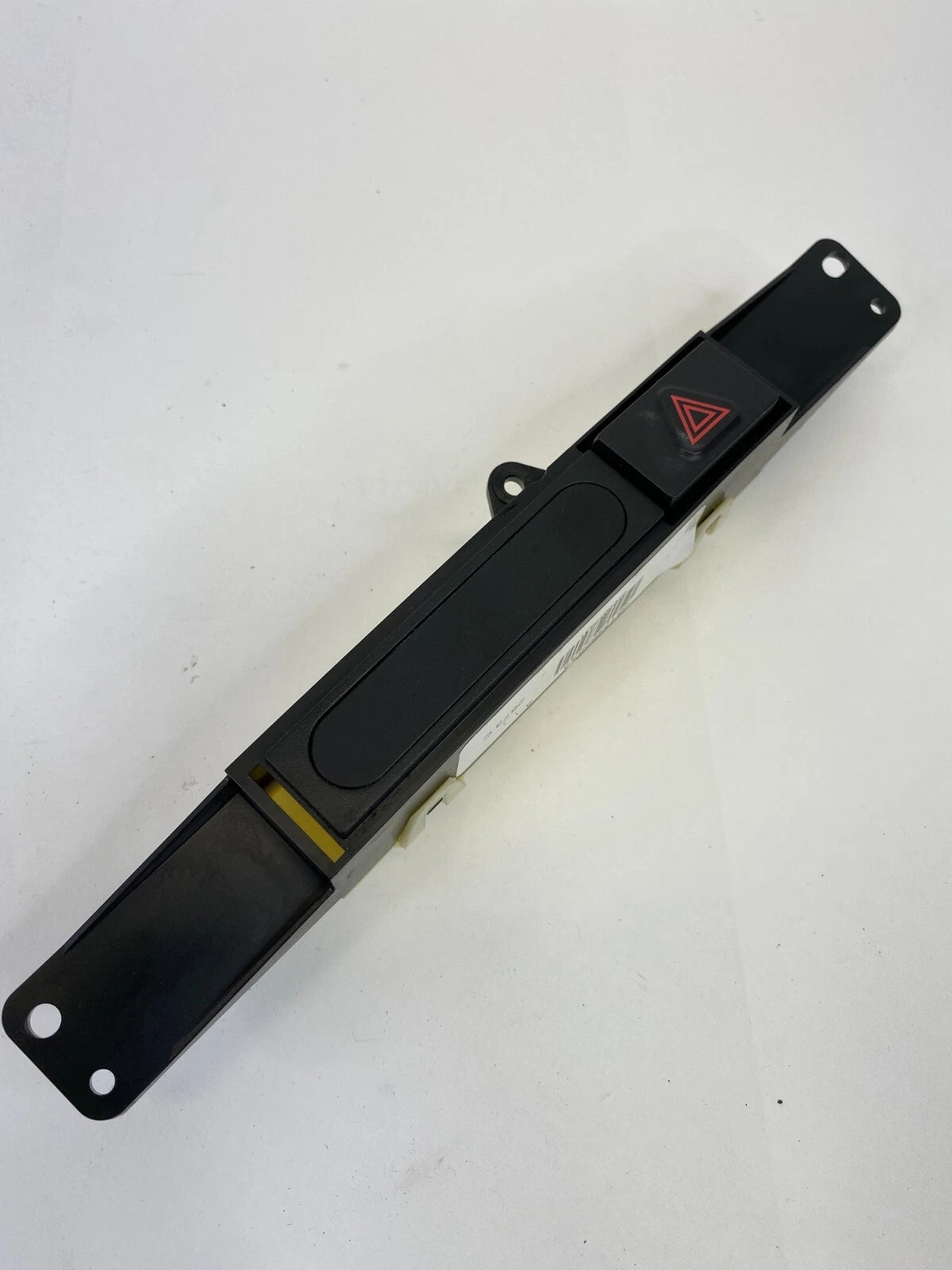 01-07 DODGE CARAVAN DASH EMERGENCY HAZARD LIGHT CONTROL SWITCH 05134629AA OEM