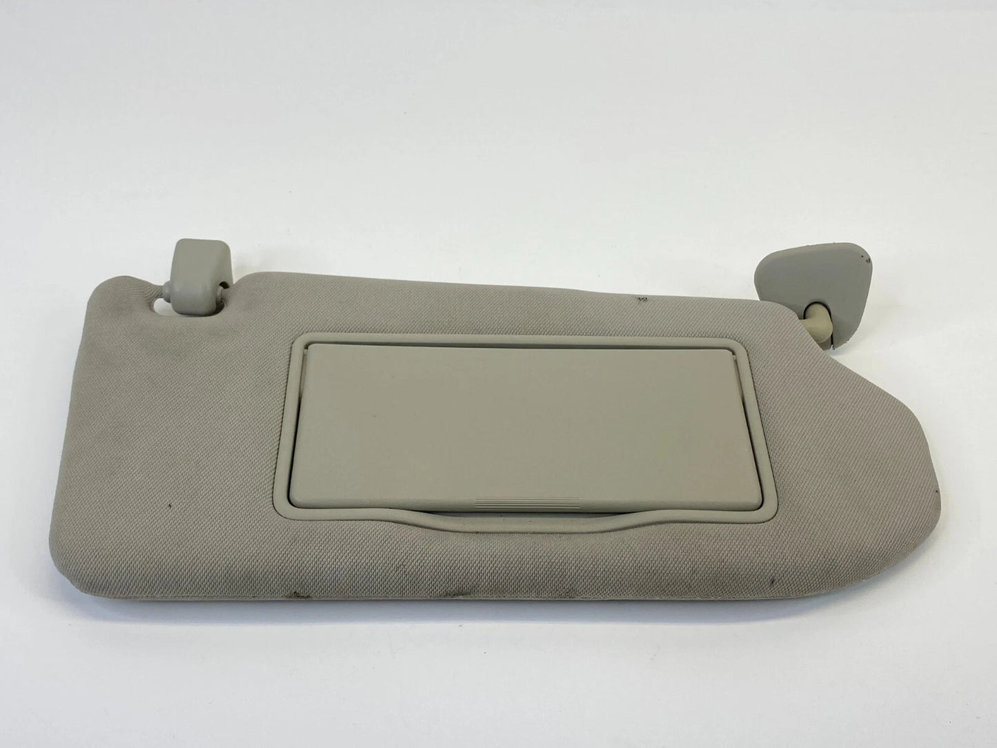 2007 2008 INFINITI G35 SEDAN RIGHT SUNVISOR PASSENGER SUN VISOR ILLUMINATED OEM