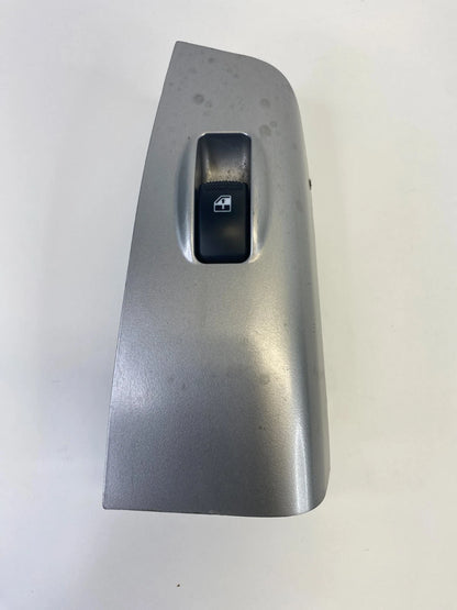 05 06 07 08 09 10 KIA SPORTAGE REAR LEFT DOOR WINDOW SWITCH BEZEL 935801F000 OEM