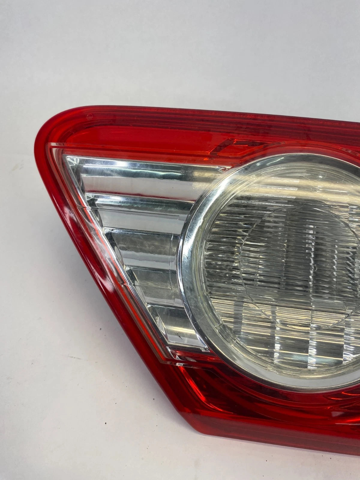 2011-2013 TOYOTA COROLLA REAR LEFT SIDE INNER LID TAIL LIGHT TAILLIGHT LAMP OEM
