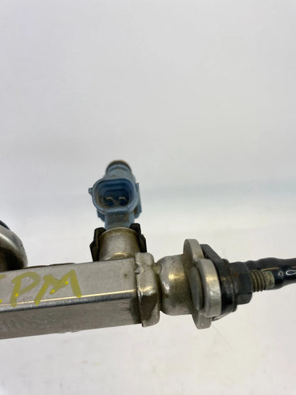 2011-2015 HYUNDAI SONATA HYBRID 2010-2012 SANTA FE 2.4L FUEL INJECTOR RAIL OEM