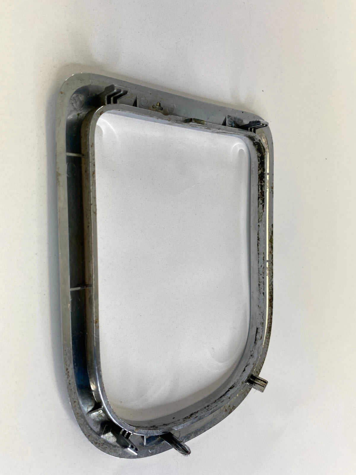 2009-2011 CHEVROLET HHR FRONT CENTER CONSOLE GEAR SHIFTER BEZEL TRIM CHROME OEM