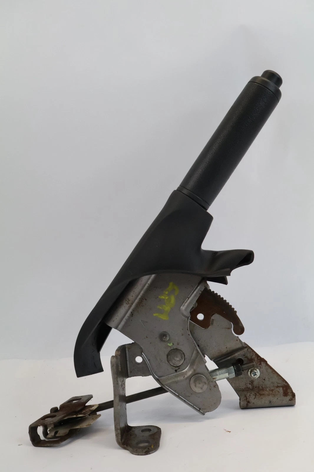 2007-2012 TOYOTA YARIS SEDAN EMERGENCY PARKING BRAKE HANDLE LEVER ASSEMBLY OEM