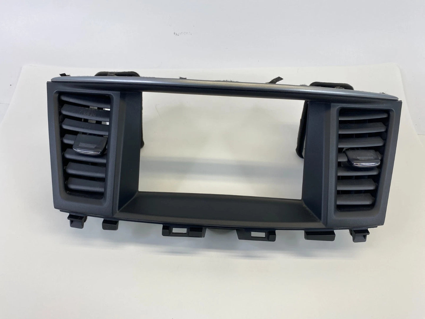 2013 INFINITI JX35 14-15 QX60 CENTER DASH RADIO BEZEL AIR VENT TRIM PANEL OEM