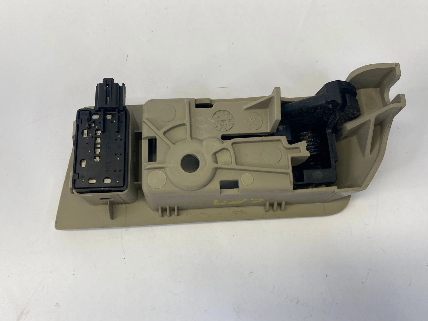 2008-2012 FORD ESCAPE INTERIOR DOOR HANDLE FRONT RH LOCK SWITCHES HOUSINGS OEM