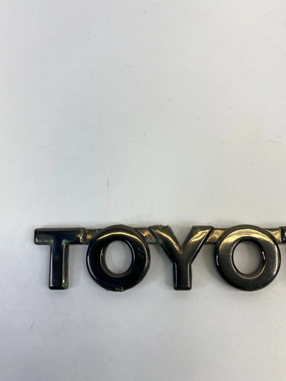 2001-2007 TOYOTA SEQUOIA REAR TRUNK EMBLEM LOGO BADGE SYMBOL NAMEPLATE NAME OEM